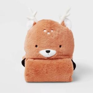 Pillowfort Deer Hooded Blanket